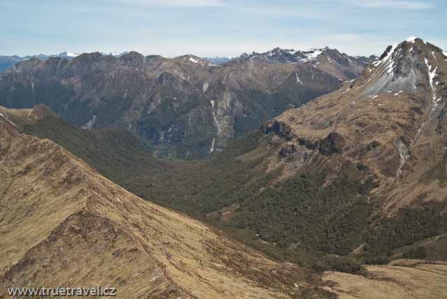 Mt Luxmore - let a pěší túra, Nový Zéland foto