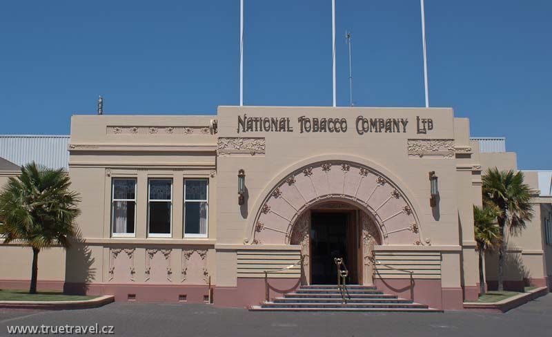 Napier - budova Rothmans, Nový Zéland foto