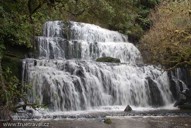 Purakaunui Falls, Catlins, Nový Zéland