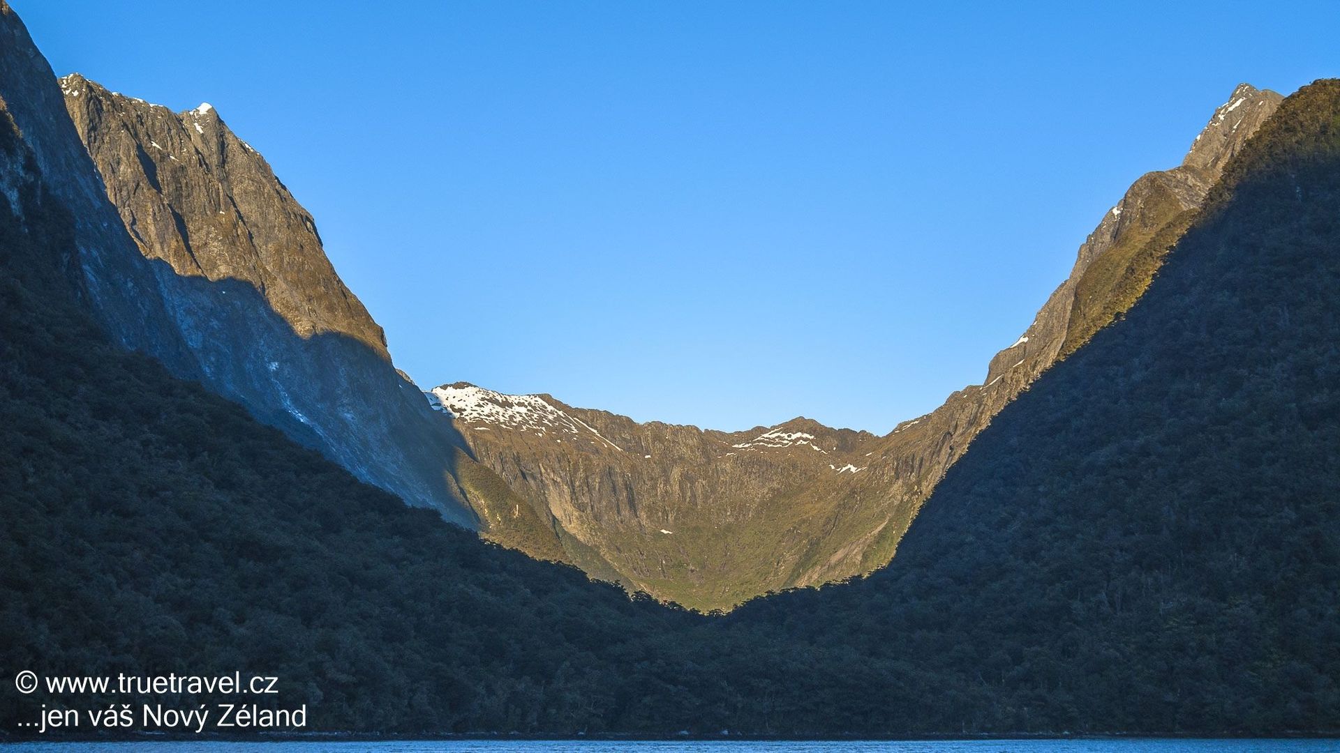 Sinbad Gully, Milford Sound, Fiordland, Nový Zéland